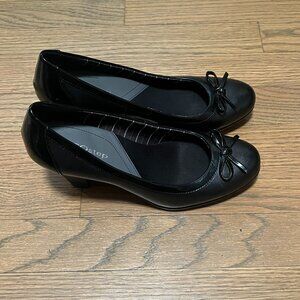 Women's 7 Eurostep Black Heels